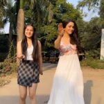 Amandeep Sidhu Instagram – Hopping on the trend with mini me 🦋
.
.
.
.
#amandeepsidhu #trendingreels #reels #toodles
