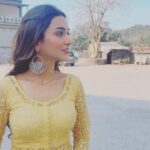 Amandeep Sidhu Instagram - Kon disha mein…. . . . . #amandeepsidhu #chashni #trendningreels #reelsinstagram #toodles