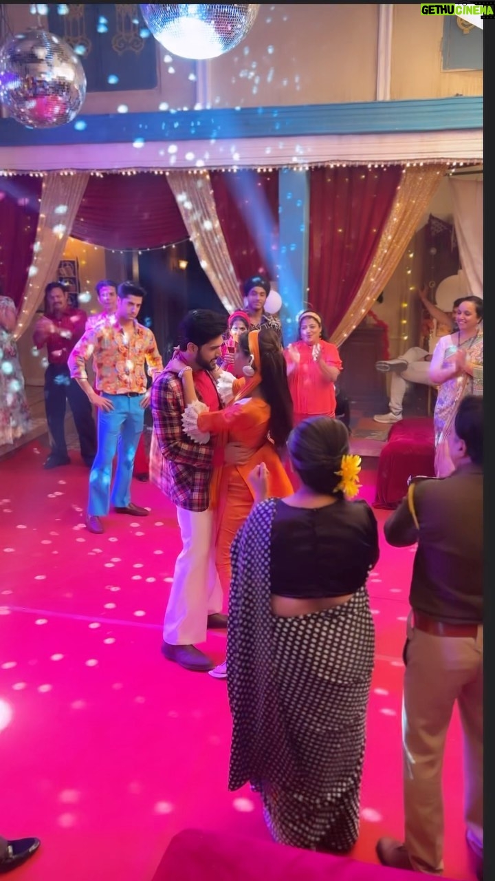 Amandeep Sidhu Instagram - So how was the episode? . . . . #amandeepsidhu #chashni #chandni #dancereels #toodles