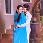 Amandeep Sidhu Instagram – There is a story behind every smile and every pose…
Want to know?
Catch us in SAUBHAGYAVATI BHAVA on @starbharat  10pm.
.
#amandeepsidhu #dheerajdhooper #RaSiya