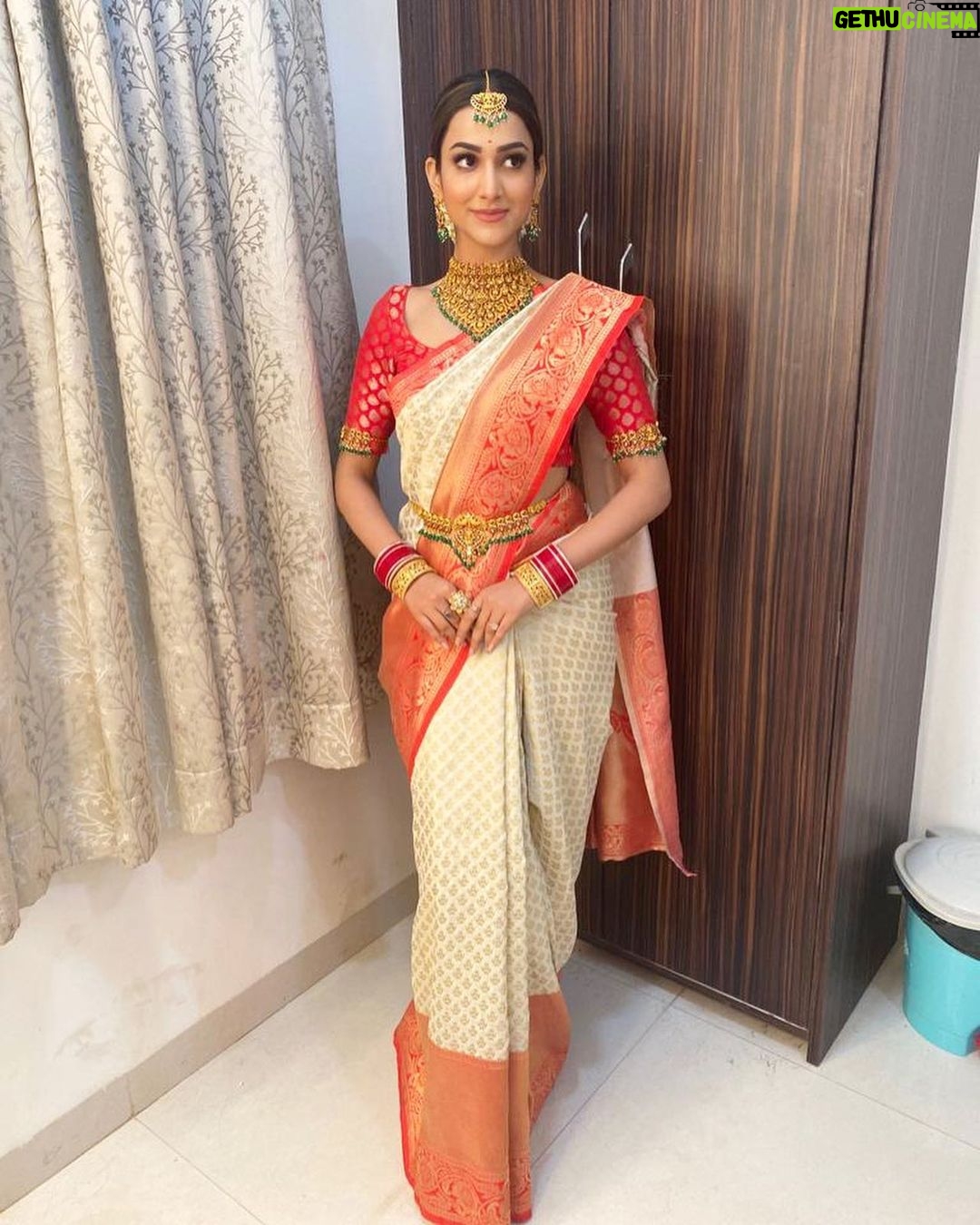 Amandeep Sidhu Instagram - Happy Onam 🙏 . . . . #amandeepsidhu