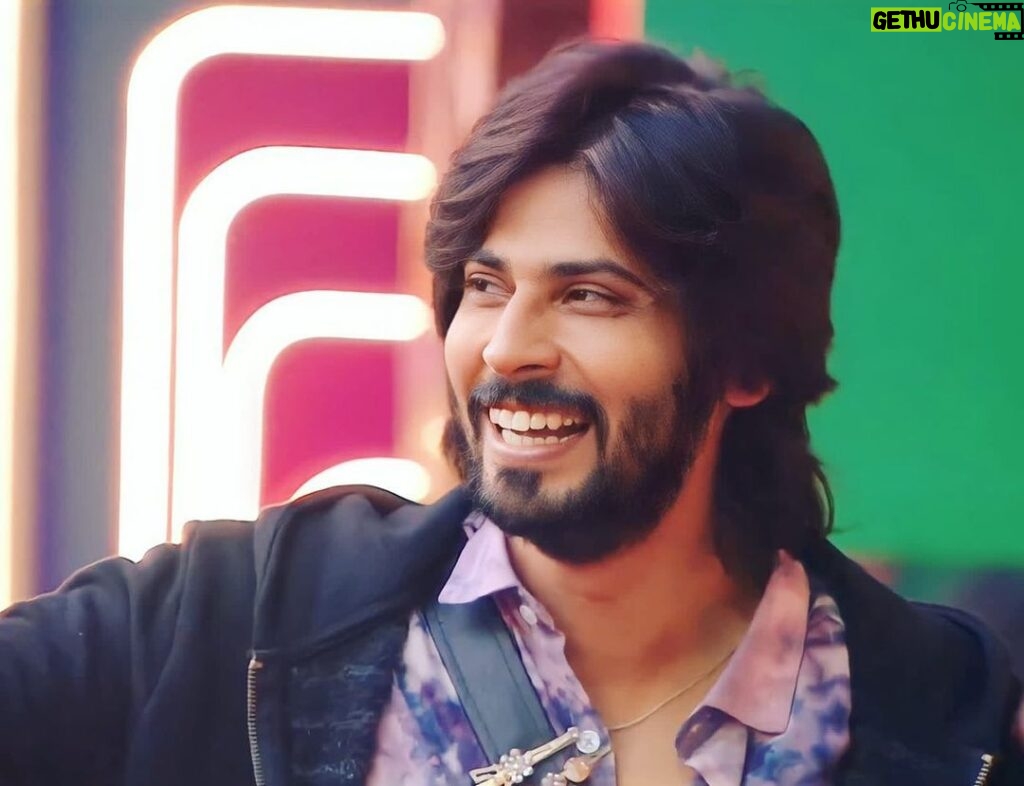 Amardeep Chowdary Instagram - Smiles speak louder than words. How many of you are waiting for todays episode ? #amardeep #starmaa #biggboss7telugu