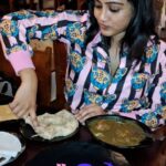 Amika Shail Instagram – You can’t miss me hogging food at  @1980s_a_nostalgic_restaurant , Calicut.❤️🤣
.
.

#AmikaShail #food #reels #calicut #kerala #foofvlog #trending 1980’s A Nostalgic Restaurant