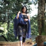 Amika Shail Instagram – Subho durgashtami ❤️
.
.
Travel partner @teamtrippova
Accomodation by @spinoratravelco
Click by @riyas_kanthapuramphotography
@riginrosh
.
.
#AmikaShail #durgapuja #mahashtami #ashtami #puja #festival