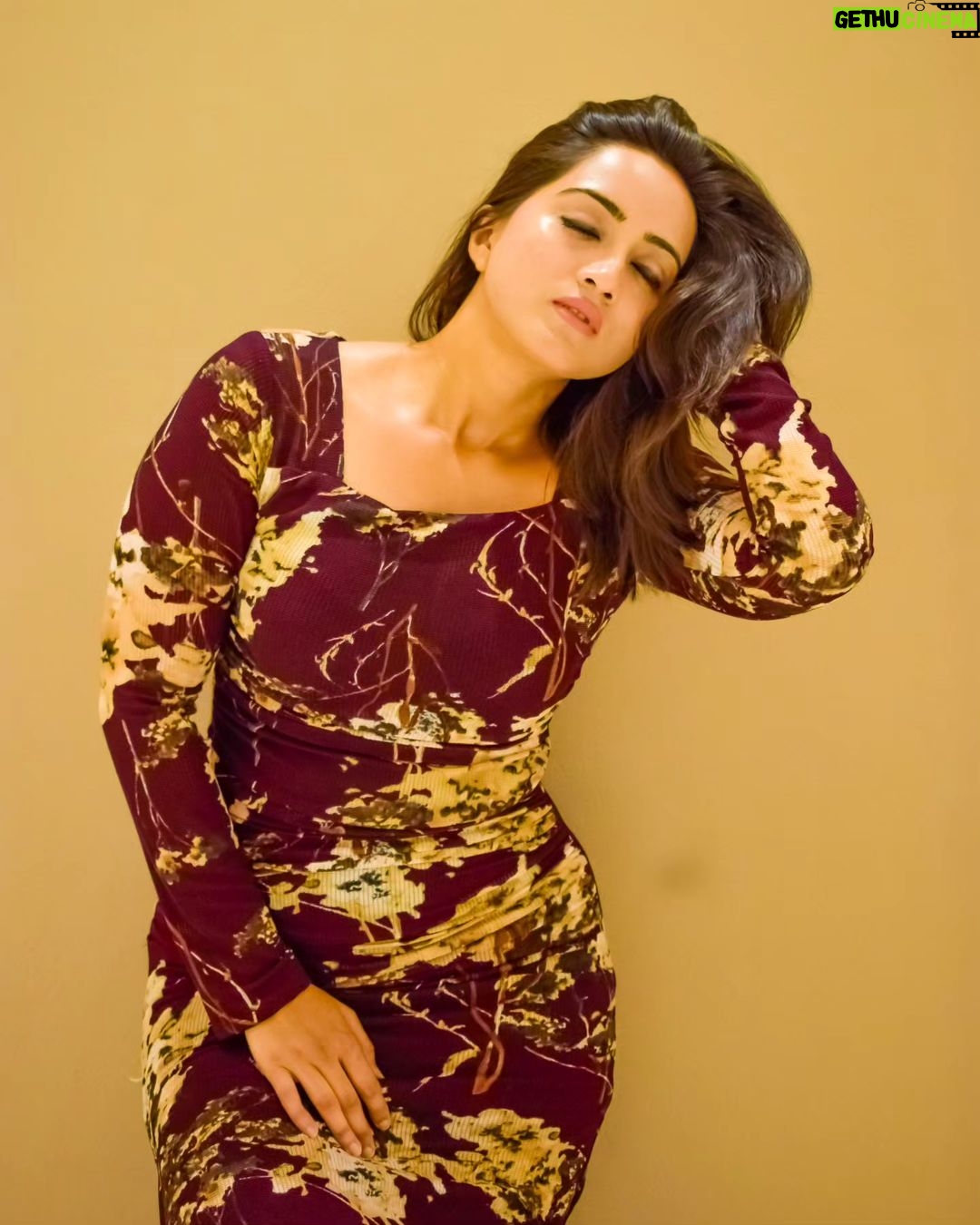 Amika Shail Instagram - 🌸 . . . #AmikaShail #candid #picoftheday #instadaily