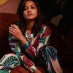 Amika Shail Instagram – My go to travel brand for the quirkiest airport looks @midnightangelsbypc ❤️
.
.
Click @riyas_kanthapuramphotography
.
.
#AmikaShail #airportlook #green #quirky #theangelcrew #midnightangelsbypc #picoftheday #ootd