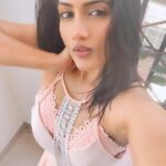 Amika Shail Instagram - Yalla habibi ! Come to Dubai 🤣 . . #AmikaShail #dubai #arab #uae #arabic #instagood Marina Walk Dubai