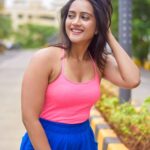 Amika Shail Instagram - Which pink is this ? 🌸🍑 . . Click @pixtur0graphy . . #AmikaShail #pink #hotpink #instagood #instadaily #hot #ootd