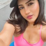 Amika Shail Instagram – 🍑💕🌸
.
.

#AmikaShail #instagood #ootd #pink #hot #instagram