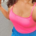 Amika Shail Instagram – 🍑💕🌸
.
.

#AmikaShail #instagood #ootd #pink #hot #instagram
