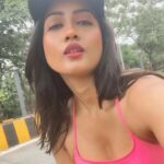 Amika Shail Instagram – 🍑💕🌸
.
.

#AmikaShail #instagood #ootd #pink #hot #instagram