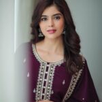 Amritha Aiyer Instagram - Pursue ambitious, yet cherish the simple moments. . Makeup @jiyamakeupartistry Hairdo @keerthana_makeup_and_hair Camera @dhanush__photography
