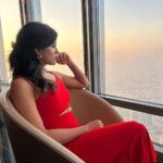 Amritha Aiyer Instagram - Thank you so much @gtholidays.in ❤️❤️❤️for making my vacation a memorable one!!! From Marina Cruise - Dessert Safari - Dubai City Tour - BURJ KHALIFA - Aqua Lost Chamber. You guys made everything perfect!!! #Dubai #gtholidays @gtholidays.in Dubai, United Arab Emirates