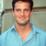 Amruta Deshmukh Instagram - I AM SAD ! And I wanna sit in a comfortable chair watch him all day ! 💔 @mattyperry4 I love you Chandler Bing ! Will miss you terribly 😓😓😓 #FromTheArchives
