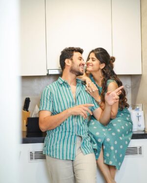 Amruta Deshmukh Instagram - May joy be the only emotion that stays in our house. 🩵 Have a lovely Sunday. 💫
•
•
📸 @shrutisbagwe 
MUA: @saurabh_kapade 
Styled by: @tanmay_jangam 
Wearing: @cottoncottageindia