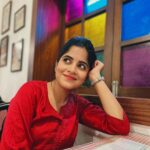 Amruta Deshmukh Instagram - 🎨 Pune, Maharashtra