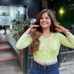 Amruta Deshmukh Instagram – 🌟HAIRCOLOUR TRANSFORMATION 🌟. ✨Copper blond long waves ✨. @the_pune_haircompany  #haircolour #colours #trending #pramruta #loreal #fashionmodel #rj #pune #thepunehaircompany #photos #model The Pune Hair Company
