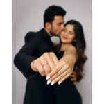 Amruta Deshmukh Instagram - "I came here tonight because when you realize you want to spend the rest of your life with somebody, you want the rest of your life to start as soon as possible." ~When Harry Met Sally • #Engaged #ForeverTogether • Pictures by: @shrutisbagwe Hair and MUA: @saurabh_kapade Prasad’s styling: @tanmay_jangam Wearing: @chetansachala