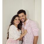 Amruta Deshmukh Instagram - We’re Engaged! ♥️ 💍 We are officially nominating each other as permanent team members and we are ready to face any tasks that come our way..♾️♥️ • • #Engaged #ForeverTogether #18November❤️ • Photos by: @shrutisbagwe Hair and MUA: @saurabh_kapade Prasad’s styling by: @tanmay_jangam Prasad’s outfit: @cottoncottageindia Amruta’s Outfit: @zara Mumbai, Maharashtra