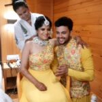 Amruta Deshmukh Instagram - Haldi look for the lovely couple @khwabeeda_amruta ❤️ @prasadjawade Makeup & hair @swatighodke_mua_official #haldi #pramruta #pramrutaforever #makeup #makeupreel #reel #trending #forever #madeforeachother #couplegoals @rajshrimarathi Nature Fun Resort