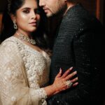 Amruta Deshmukh Instagram - I could dance the night away with my whole heart because of this superb team 🥹😍.. Glam yet subtle make-up and hair by @swatighodke_mua_official | Dreamy lehenga by @suvidhafashion | Dazzling jewellery by @jizajewellerystudio | Excellent styling by @tanmay_jangam | Bridal customised shoes by the very talented @shwetmahadik who LITERALLY made those in two days 😭♥️ And stunning pictures by @surajpatel.in | Thank You sooo much all! 😘