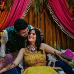 Amruta Deshmukh Instagram - A timeless tradition of beauty.. Mehndi ✨✨ Spent 4 hrs for my Mehendi and then @prasadjawade shows up and steals the show 🥹🫶🏻 • Extraordinary Mehendi by @kkanchan_mehendi_ Beautiful floral jewellery by: @floralart_byanushka Prettiest decor by : @decorbyketan Outfits: @suvidhafashion | styled by: @tanmay_jangam Supreme MUA: @swatighodke_mua_official 📸 @themerrymakers.in 🫶🏻