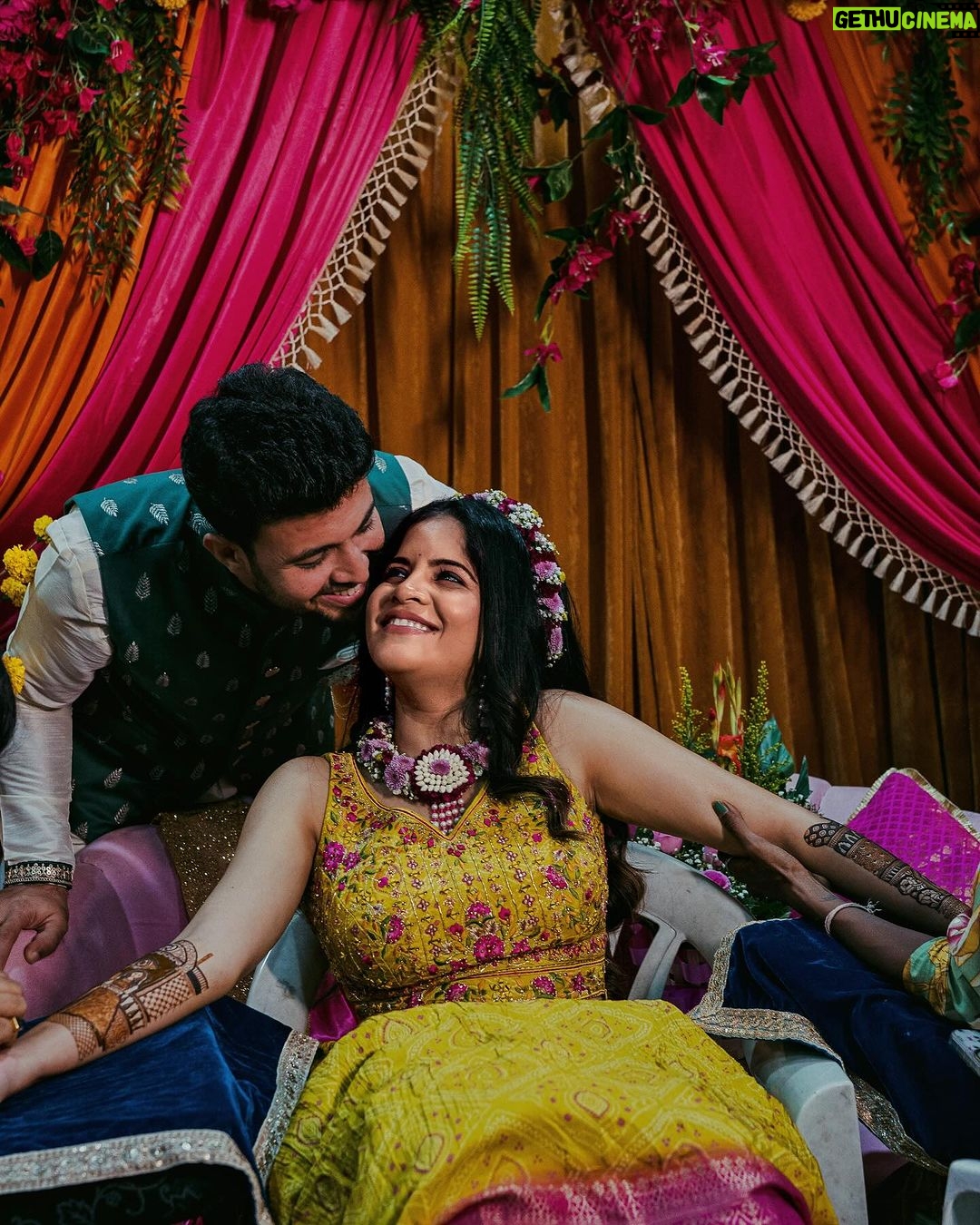 Amruta Deshmukh - 88K Likes - A timeless tradition of beauty.. Mehndi ✨✨
Spent 4 hrs for my Mehendi and then @prasadjawade shows up and steals the show 🥹🫶🏻
•
Extraordinary Mehendi by @kkanchan_mehendi_
Beautiful floral jewellery by: @floralart_byanushka
Prettiest decor by : @decorbyketan
Outfits: @suvidhafashion | styled by: @tanmay_jangam
Supreme MUA: @swatighodke_mua_official
📸 @themerrymakers.in 🫶🏻