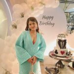 Anahita Bhooshan Instagram - Birthday eve pictures that never made it to the gram 💓 Ps- I was attending somebody else’s birthday party on my birthday eve, so that cake isn’t mine 🙈 #oldpictures