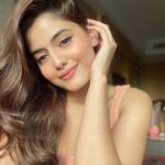 Anahita Bhooshan Instagram – If I was you I’d wanna be me too. 😉