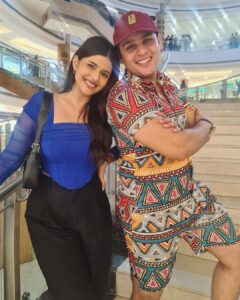 Anahita Bhooshan Instagram - Oh Hellloooo! Dabbu. 👋 @devjoshi28 👻 #friends #baalveer #debanya