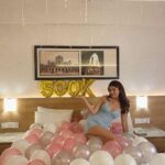 Anahita Bhooshan Instagram – Wohoooo! 
500k of y’all ❤️ One amazing journey it has been. Can’t thank y’all enough for all the love you guys give me. Not even a day goes by when I’m not reminded of your love. You guys keep me going on my bad days. Thank you so much for choosing me 💙 I promise to stay the same real, authentic Anahita y’all love. Dil se aap sab ka shukriya. ❤️❤️
.
.
.
.
#blessed #grateful #500k Fairfield by Marriott, Lucknow