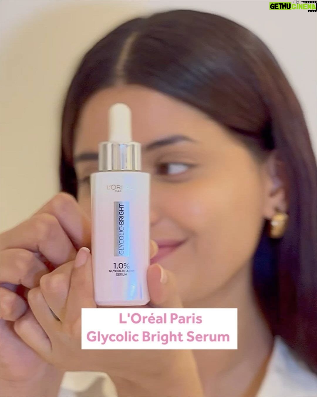 Anahita Bhooshan - 93.7K Likes - L’Oréal Paris Glycolic Bright Serum with 1% Glycolic Acid.
Dermatologically validated to reduce dark spots in just 2 weeks. Its light weight texture absorbs quickly to give you bright glowing skin from within.