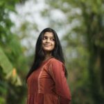 Ananthika Sanilkumar Instagram - 🤍🤎
