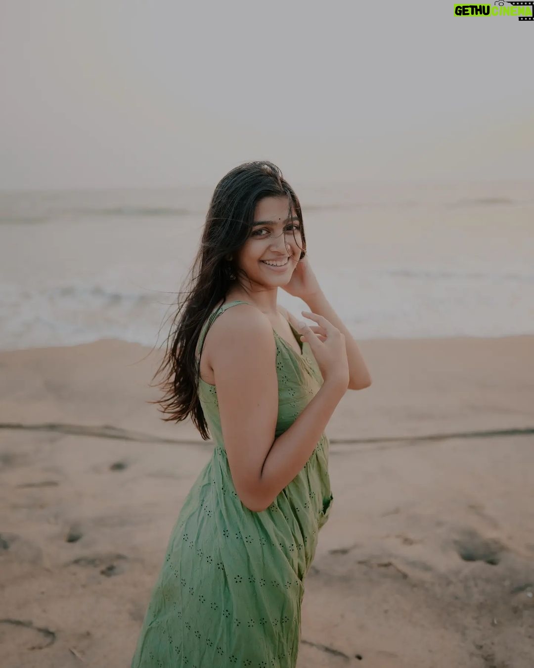 Ananthika Sanilkumar Instagram - a day in the life :)