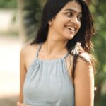 Ananthika Sanilkumar Instagram - 🍃✨