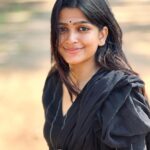 Ananthika Sanilkumar Instagram - suno kanmani 👀🫶🏻