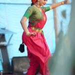 Ananthika Sanilkumar Instagram - It was a delight to perform "sreeramakadha" in front of Triprayar Thevar 🙏🏻❤️ #triprayarekadeshi #sreeramatemple @athul_whiteramp 📸 Thriprayar Sreerama Temple