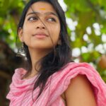 Ananthika Sanilkumar Instagram - 🥥🌴💕🤍