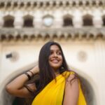 Ananthika Sanilkumar Instagram - bole chudiyaa,bole kanganaaa!✨ : @rohitnagsai 📸 Charminar