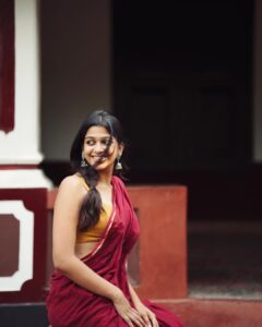 Ananthika Sanilkumar Instagram - roses are red….🌹❤️ : @athul_whiteramp 📸