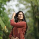Ananthika Sanilkumar Instagram - 🤍🤎