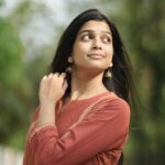 Ananthika Sanilkumar Instagram - 🤍🤎