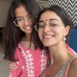 Ananya Panday Instagram – Nothing like a good dump 👨🏻‍🦲