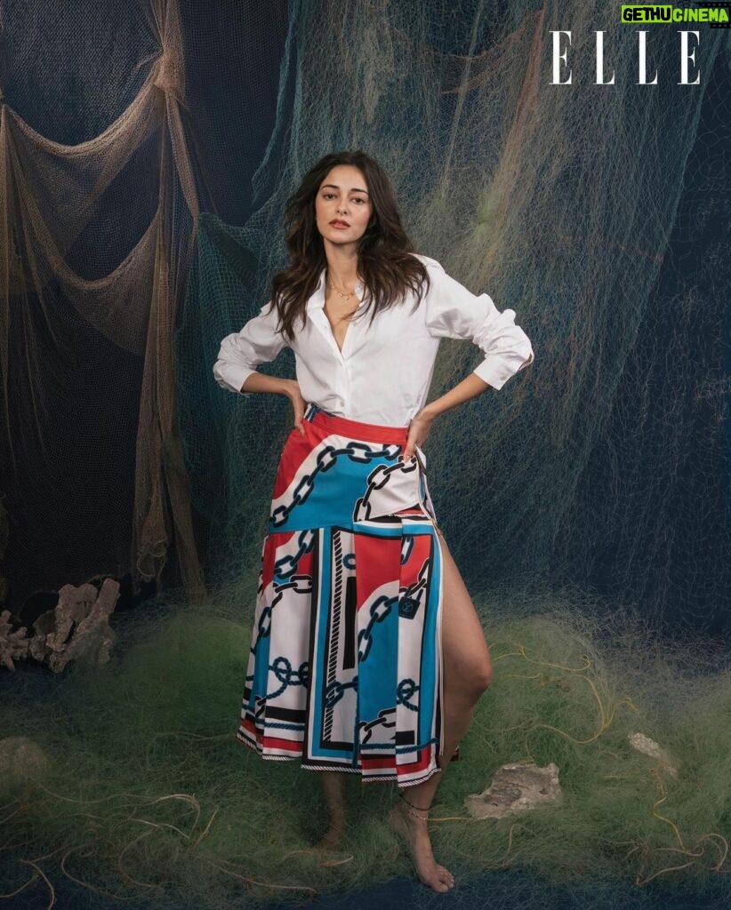 Ananya Panday Instagram - @elleindia 🎣💙 ELLE India Editor: @aineenizamiahmedi Photographer: @remachaudhary Fashion Editor: @zohacastelino (styling) Asst. Art Director: @mount.juno__ (cover design) Words: @words.by.hasina Makeup: @miteshrajani (@featartists) Hair: @ayeshadevitre Bookings Editor: @alizaafatmaa Assisted by: @komal_shetty_, @siyaamannuja (styling); _rj1092_ (bookings) Production: @cutlooseproductions Artist’s Reputation Management: @hypenq_pr