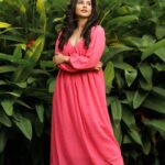 Angana Roy Instagram - How about a little pink this winter? #postoftheday #pinkmonday #moodpost #moodgram #photoshoot #kolkatagram #wintermood #hairgamestrong #makeuponfleek #anganawithlove #lovefromA