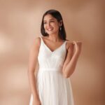 Anikha Instagram - angel time 🪽🪽 @plan.b.actions @anooparavindh2020 @jo_makeup_artist @seeruscollections @maxxocreative @huwais.majeed @abishek_ps @rizwanmechoth