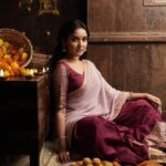 Anikha Instagram - 🪔diwali🪔 @nadirshah_nazer @kannandas__ @zayi_design_vague @sruthisai_official @zohibzayi @rossittawoodcastle @sanjaykallingal_ @ameerkbasheer @shijaz_bin_nazar