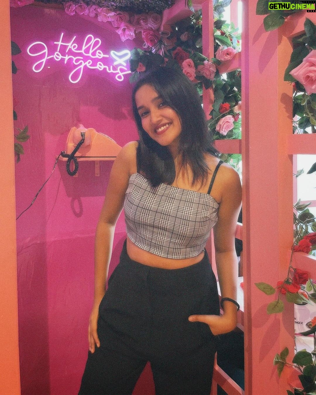 Anikha Instagram - hello gorgeous!