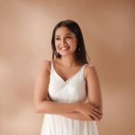 Anikha Instagram - angel time 🪽🪽 @plan.b.actions @anooparavindh2020 @jo_makeup_artist @seeruscollections @maxxocreative @huwais.majeed @abishek_ps @rizwanmechoth