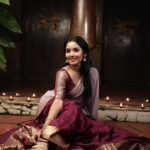 Anikha Instagram - 🪔diwali🪔 @nadirshah_nazer @kannandas__ @zayi_design_vague @sruthisai_official @zohibzayi @rossittawoodcastle @sanjaykallingal_ @ameerkbasheer @shijaz_bin_nazar